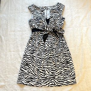 White House black market cocktail dress